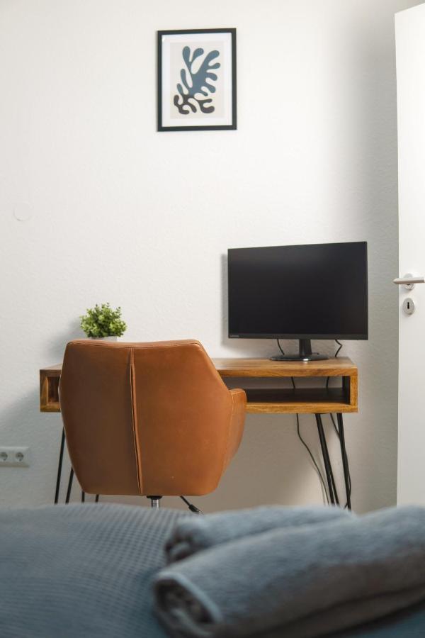 Business & Family - Zentral, 24H Check-In, Xxl Tv Apartment Siegburg Exterior photo